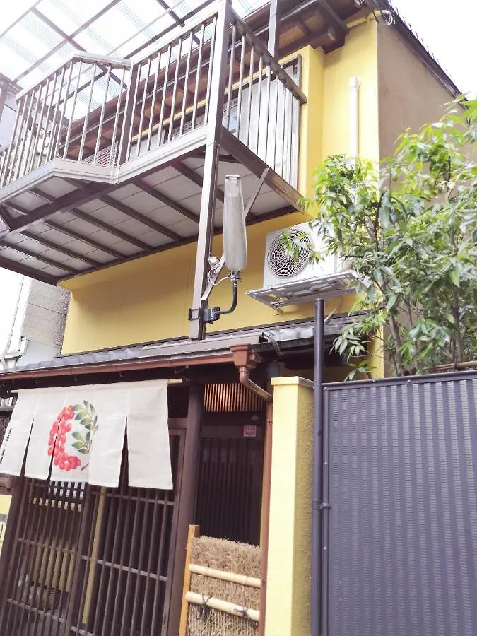 東寺楽屋 Toji Rakuya Villa Kyoto 0*,